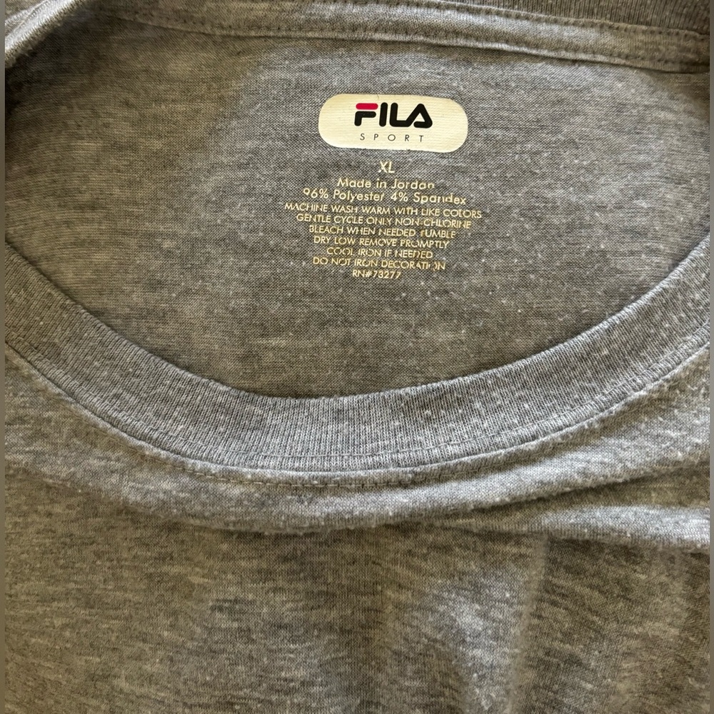 Fila Sport T-Shirt Men’s XL Gray Logo Crew Neck Tee Casualwear Athleticwear - Picture 2 of 6